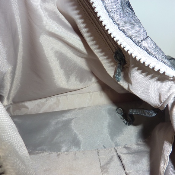 Genuine Vintage  Kipling MAKE HAPPY WOMENS BAG Backpack  Silver GREY Metallic main image 5